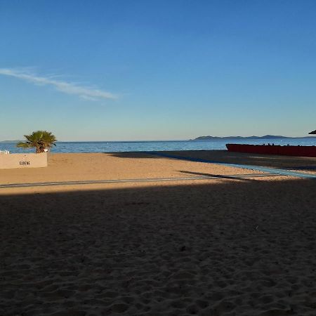 Les Lilas Hyères Exteriör bild